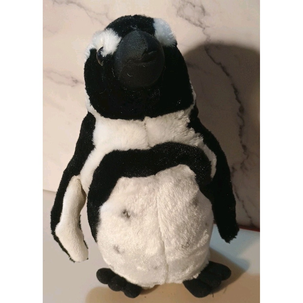 Ripleys Aquarium Believe it or Not Penguin Stuffed Animal Plush 9"